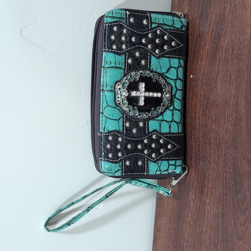 A P&G western wallet